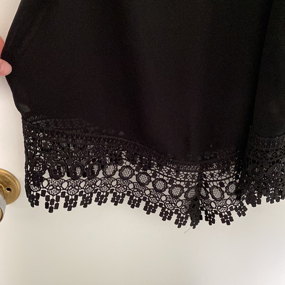 Glamorous Lace Detail Tank - Picture 3 of 9